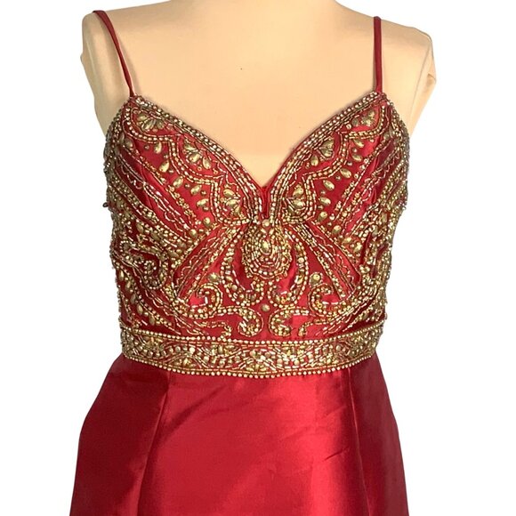 Elegant Beaded Red Satin Mermaid Larissa Gown Spaghetti Straps Flared Hem Size 6 - Picture 3 of 15